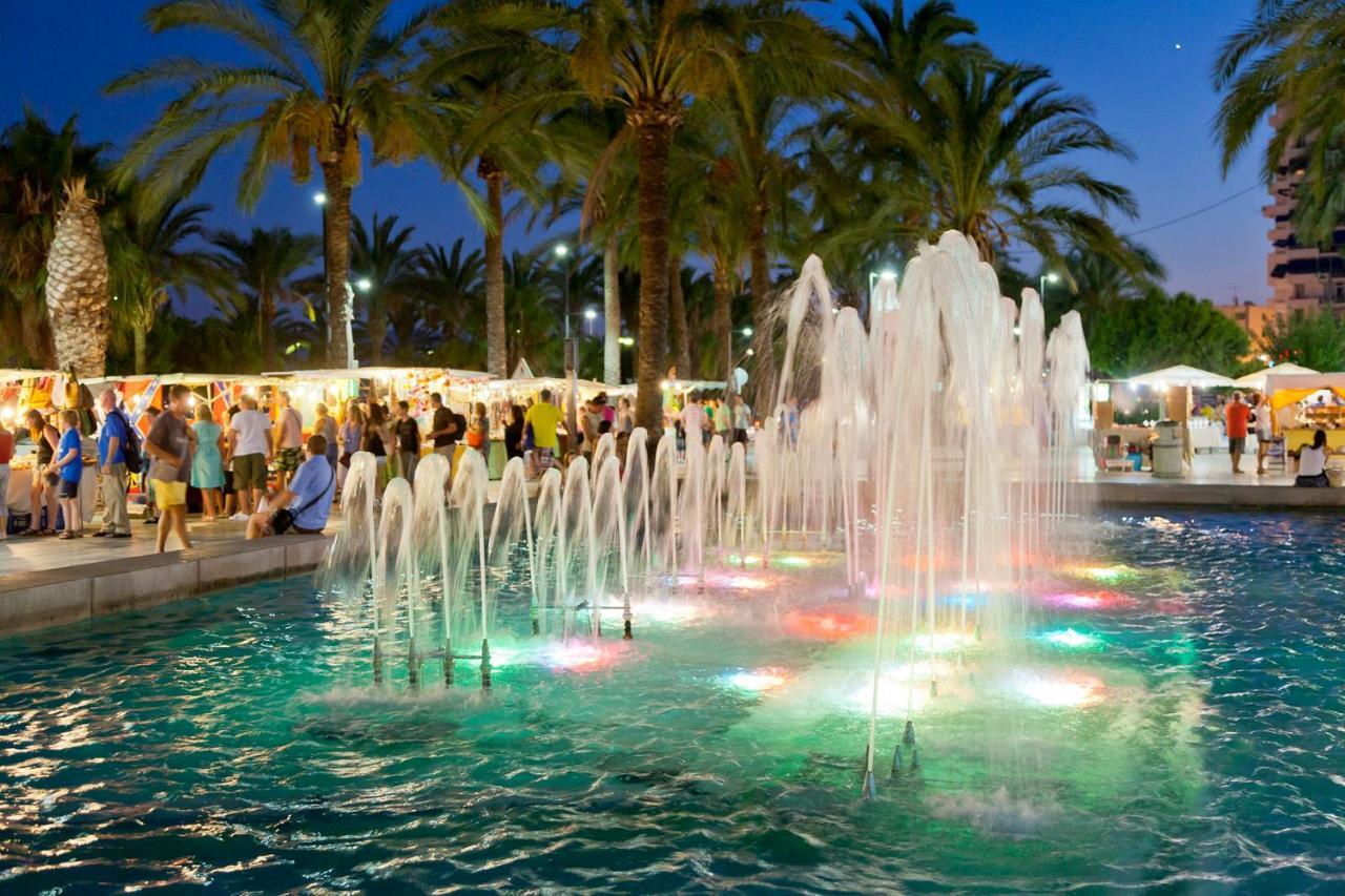 Apartamentos Bon Lloc Santa Eularia des Riu Exteriör bild